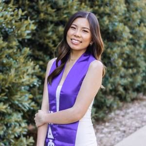 Meet your Posher, Elena